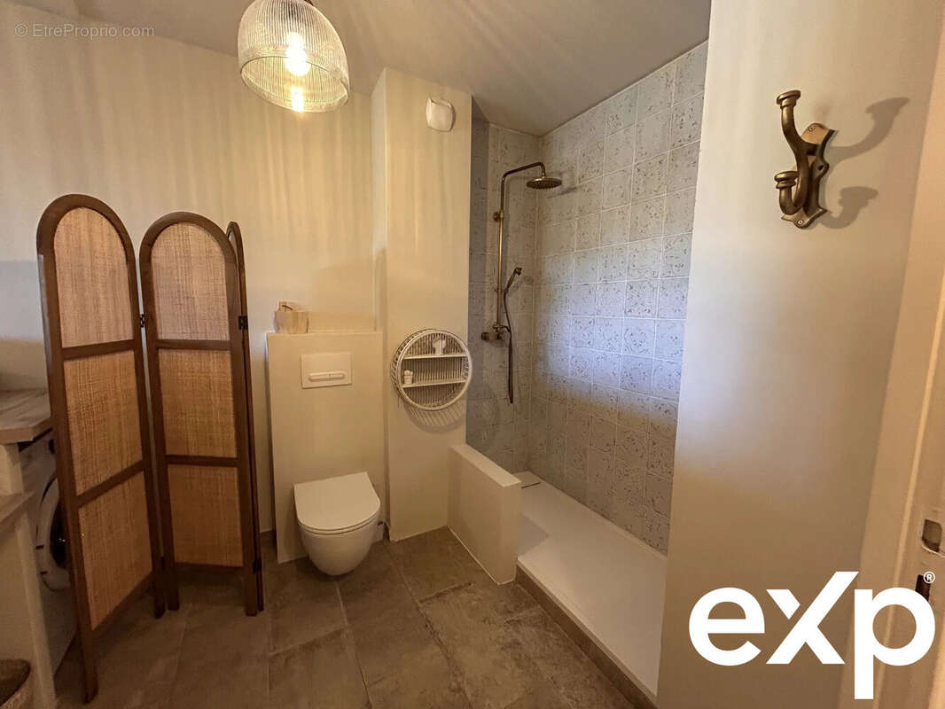 Appartement à MALLEMORT