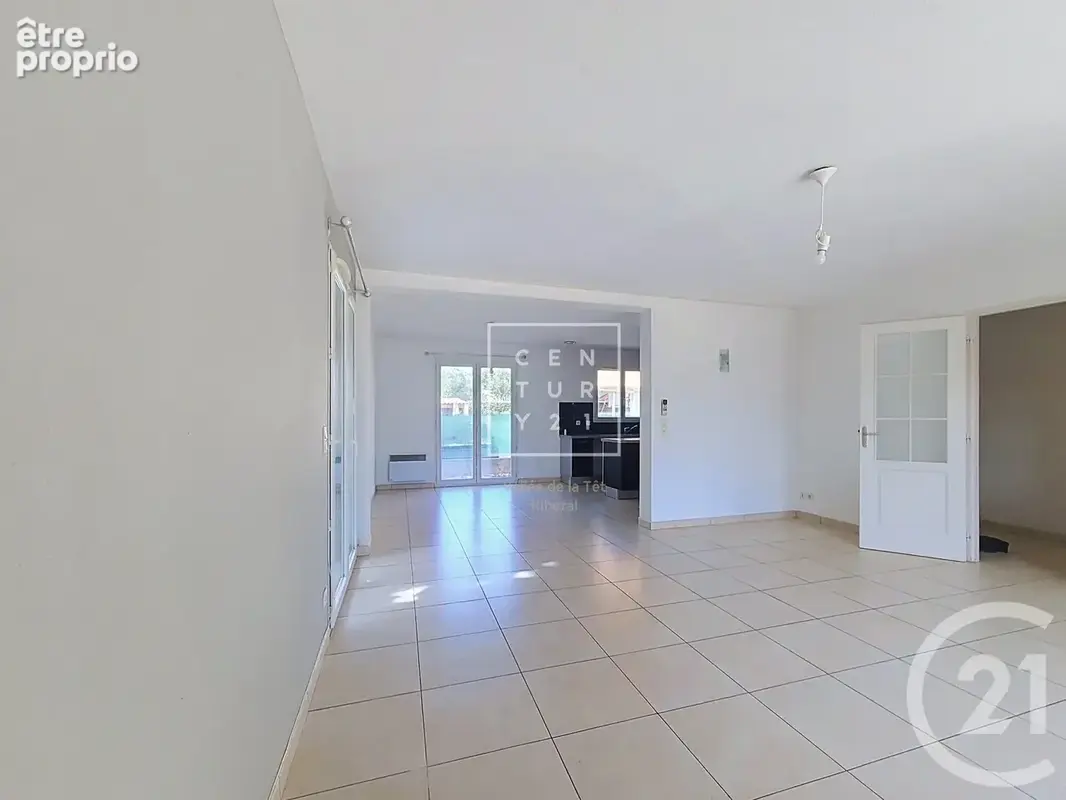 Maison 5 pièces 130 m² à vendre à Le Soler (66270) - photo 4