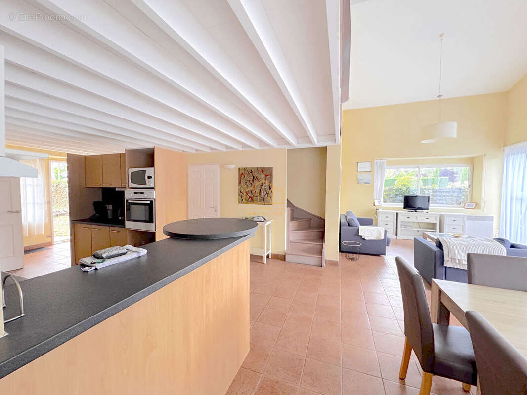 Maison T5 avec piscine à vendre au Golf de Gujan-Mestras - photo 5