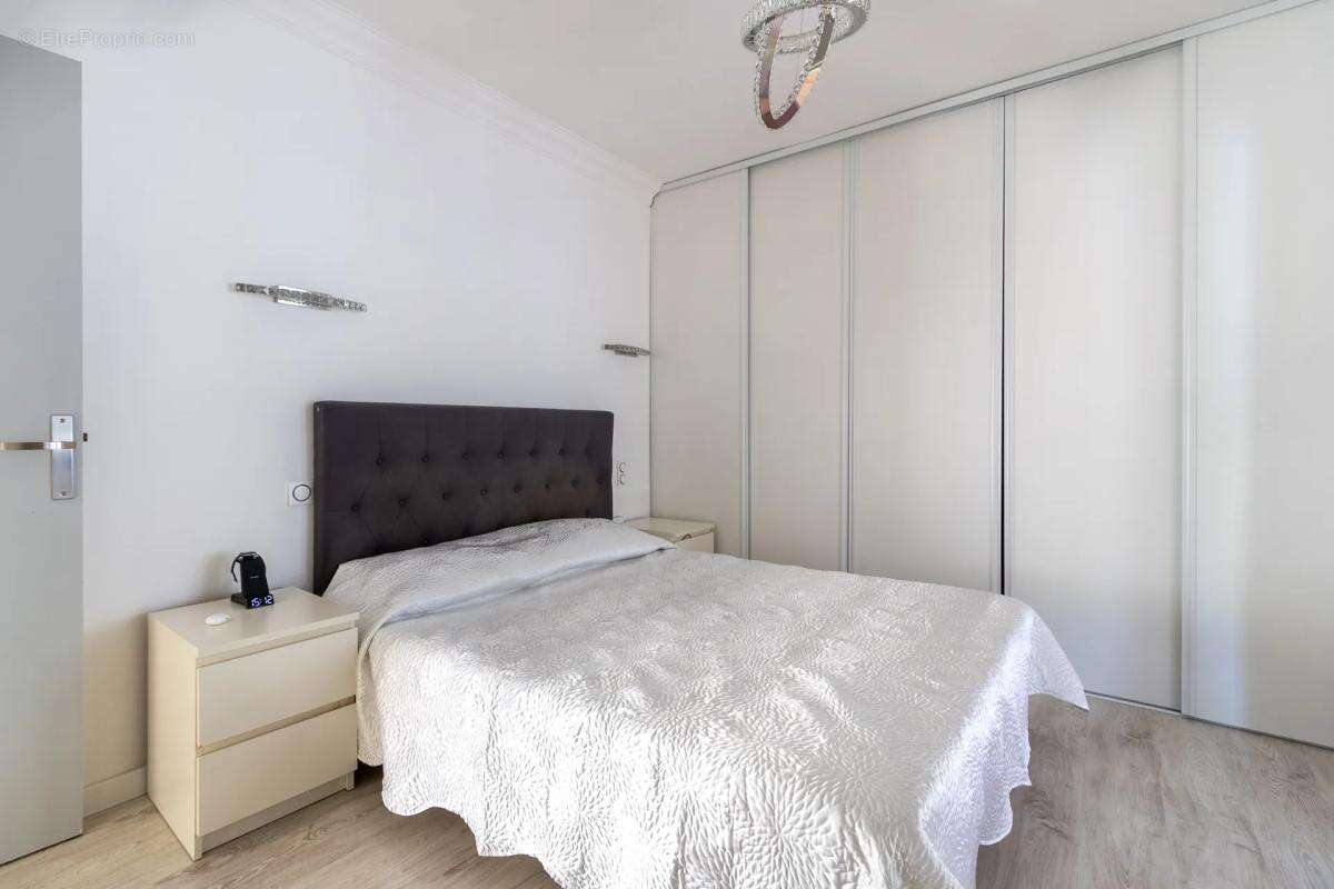 Carcès – villa familiale rénovée avec piscine - photo 6