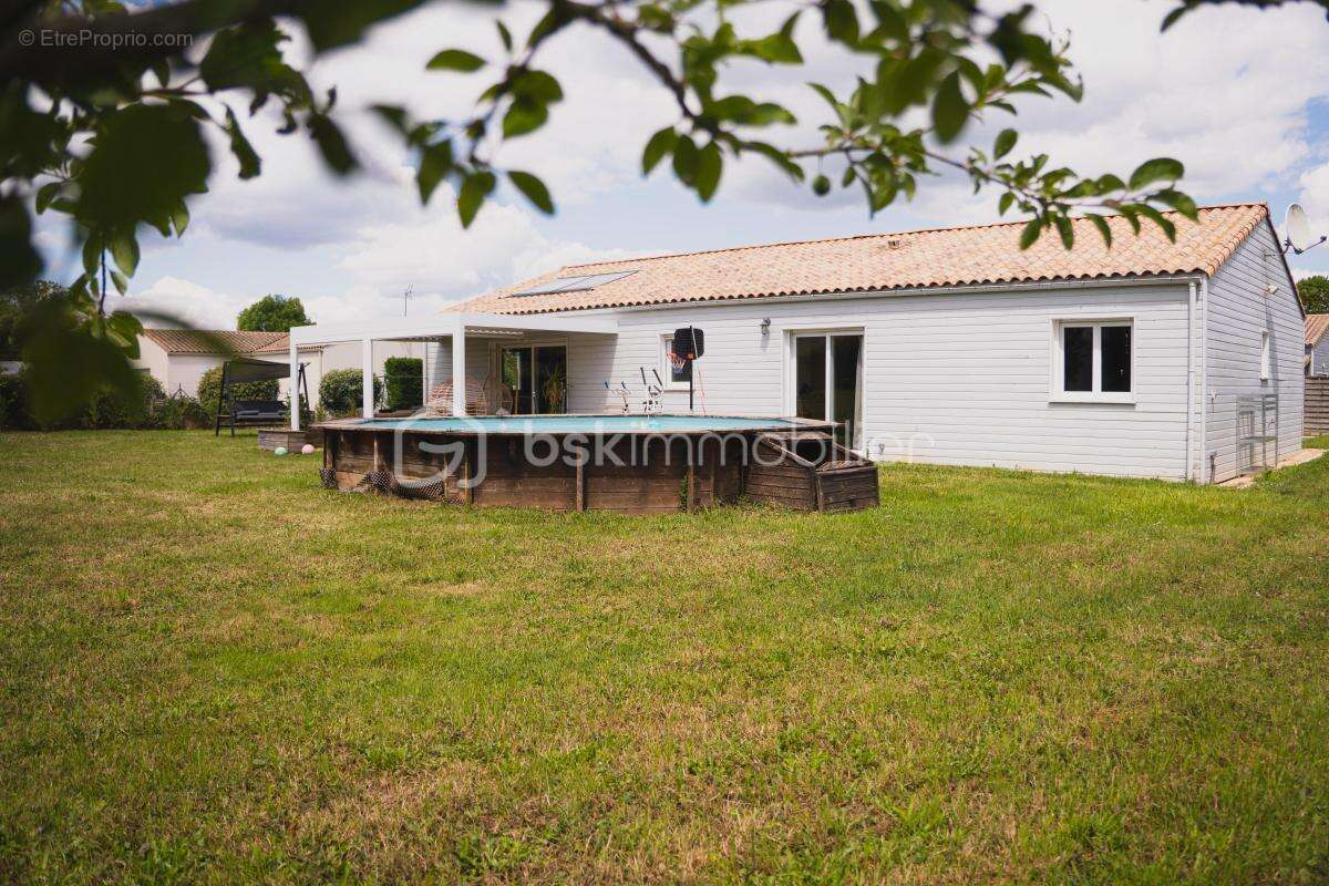 Maison ossature bois 165 m² Jardin 2000m2 clos– DPE B/A – 4 chambres + bureau – Piscine – Climatisation - photo 24