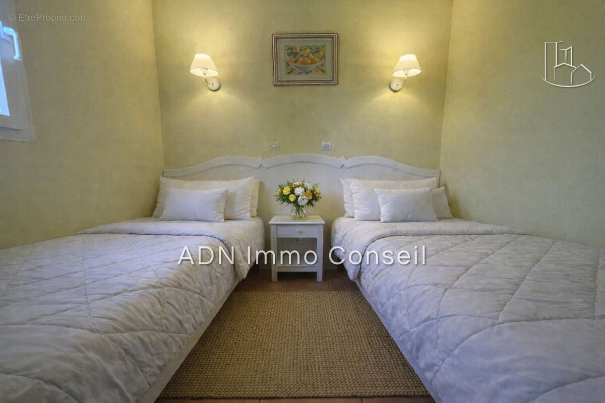 Appartement à MALLEMORT