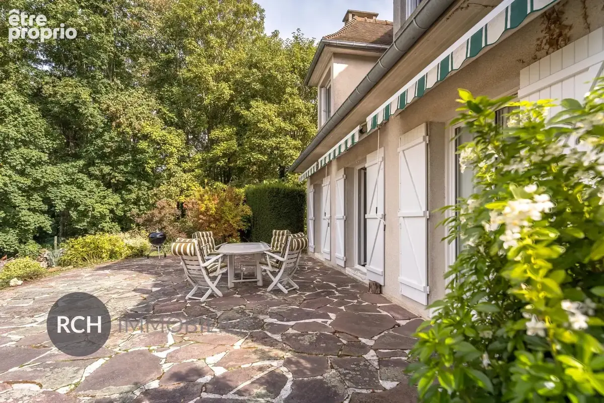 Exclusivité - Secteur Thoiry - Charmante Maison au calme avec vue dégagée - photo 3