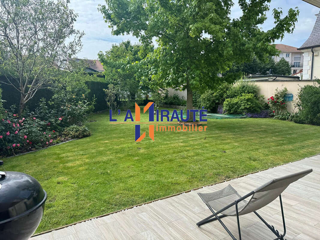 Maison à CARRIERES-SUR-SEINE