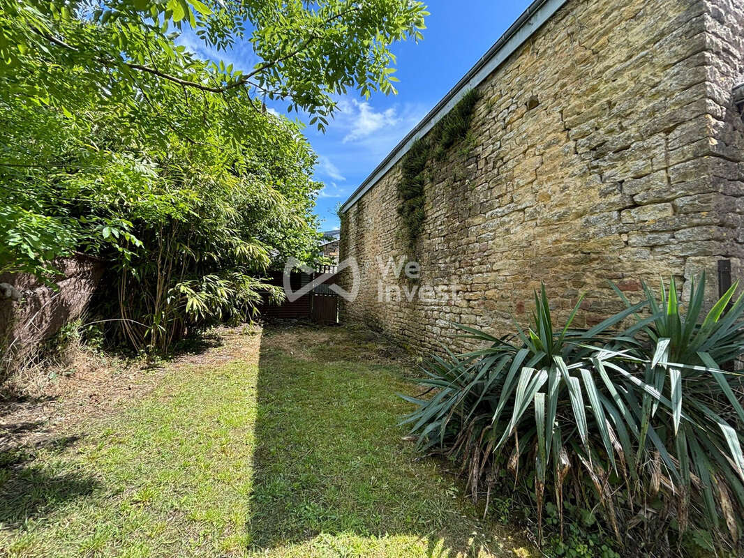 Maison à FRANCHEVAL