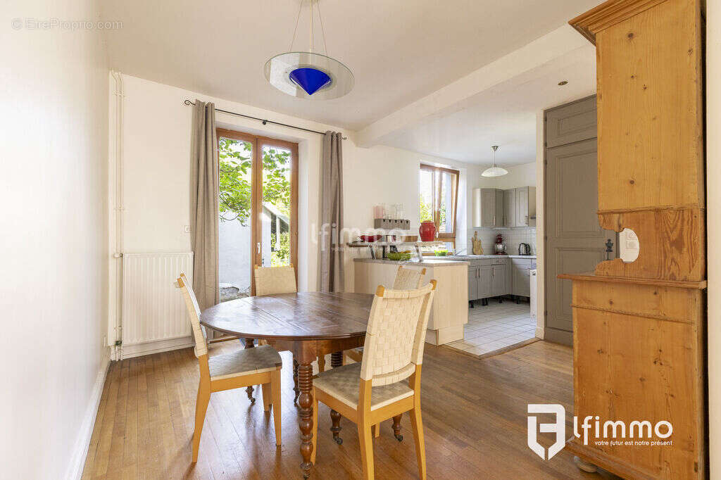 Maison à STRASBOURG