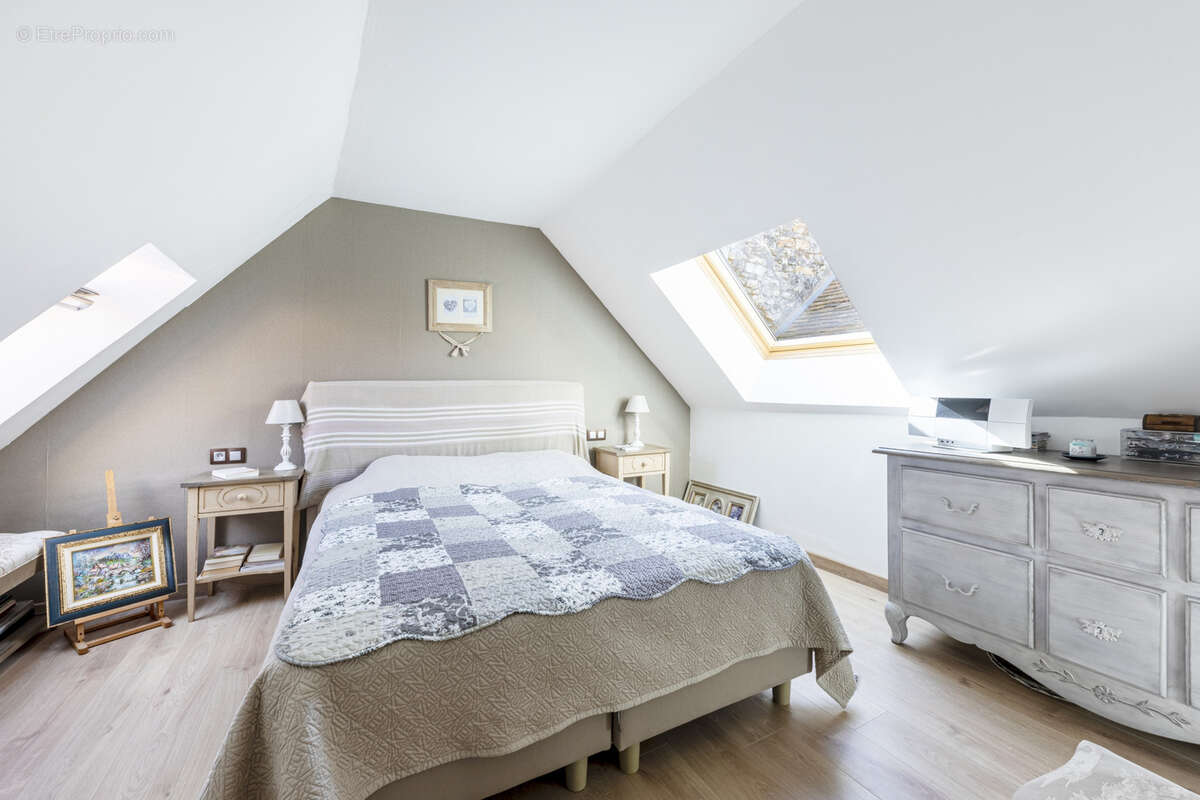 Maison à ARNOUVILLE-LES-MANTES