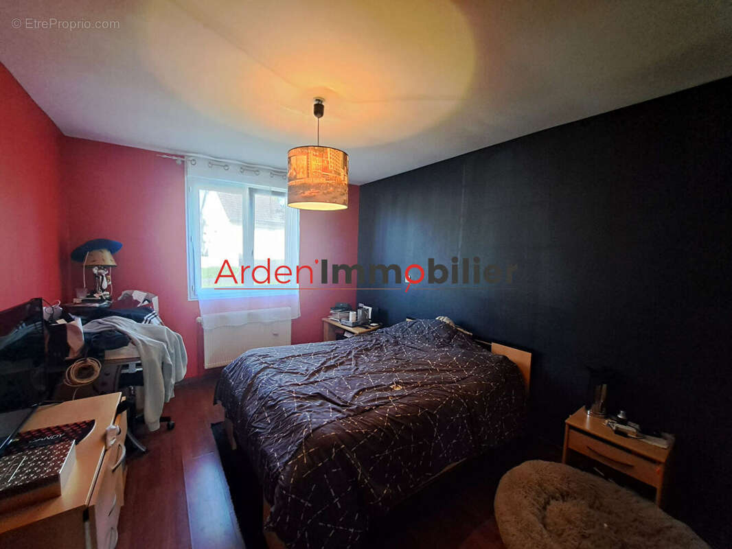 Maison spacieuse à vendre à Corny Macheromenil - photo 7