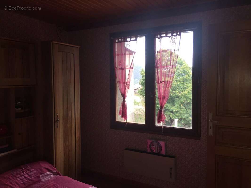 Maison à AYGUATEBIA-TALAU