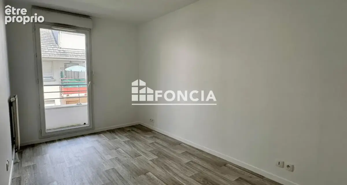 Appartement 4 pièces avec BOX DOUBLE proche gare SANS TRAVAUX - photo 9
