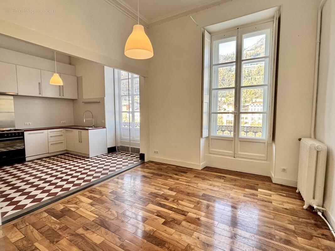 Appartement à GRENOBLE