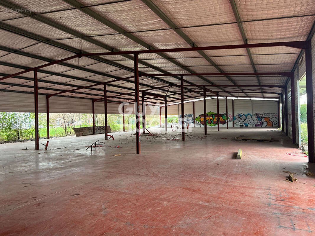 Commerce à TONNEINS