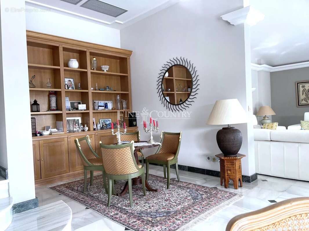 Maison à AURIBEAU-SUR-SIAGNE