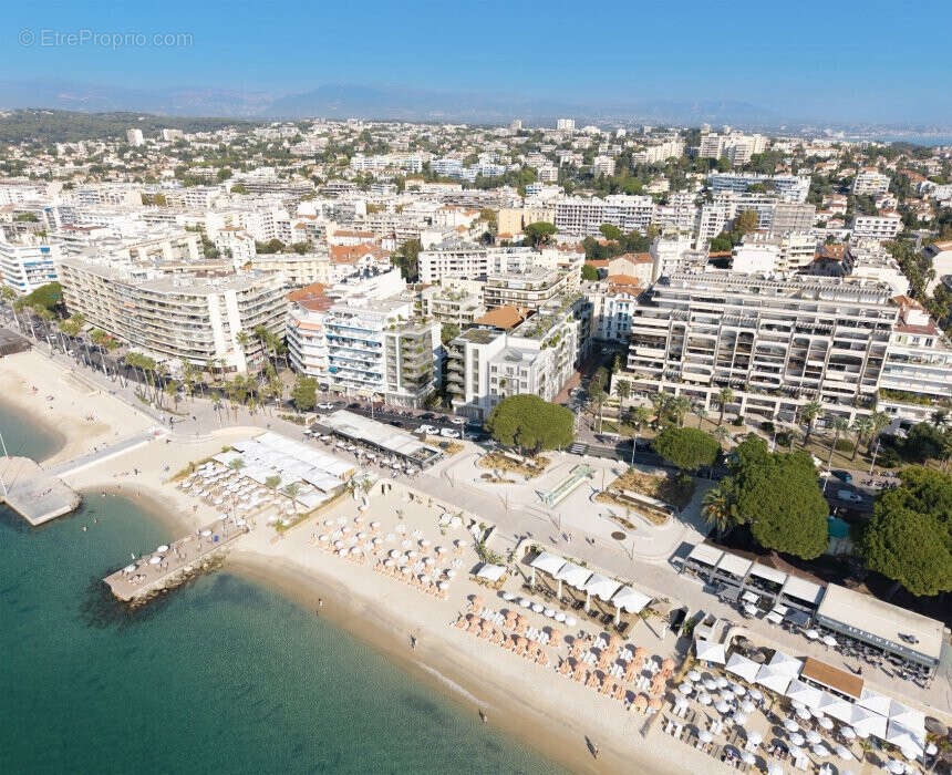 Antibes - Front de mer - Appartement neuf -Vue Mer - photo 4