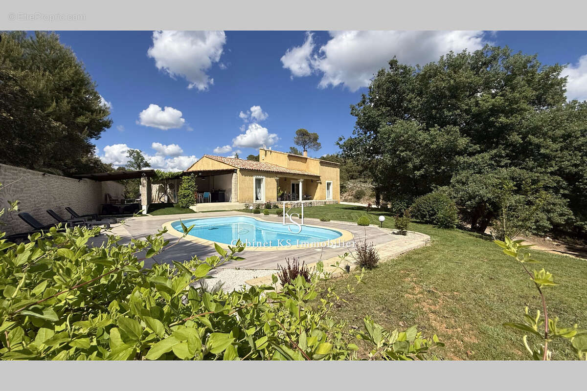 Maison 185 m² à Brue-Auriac  - photo 6