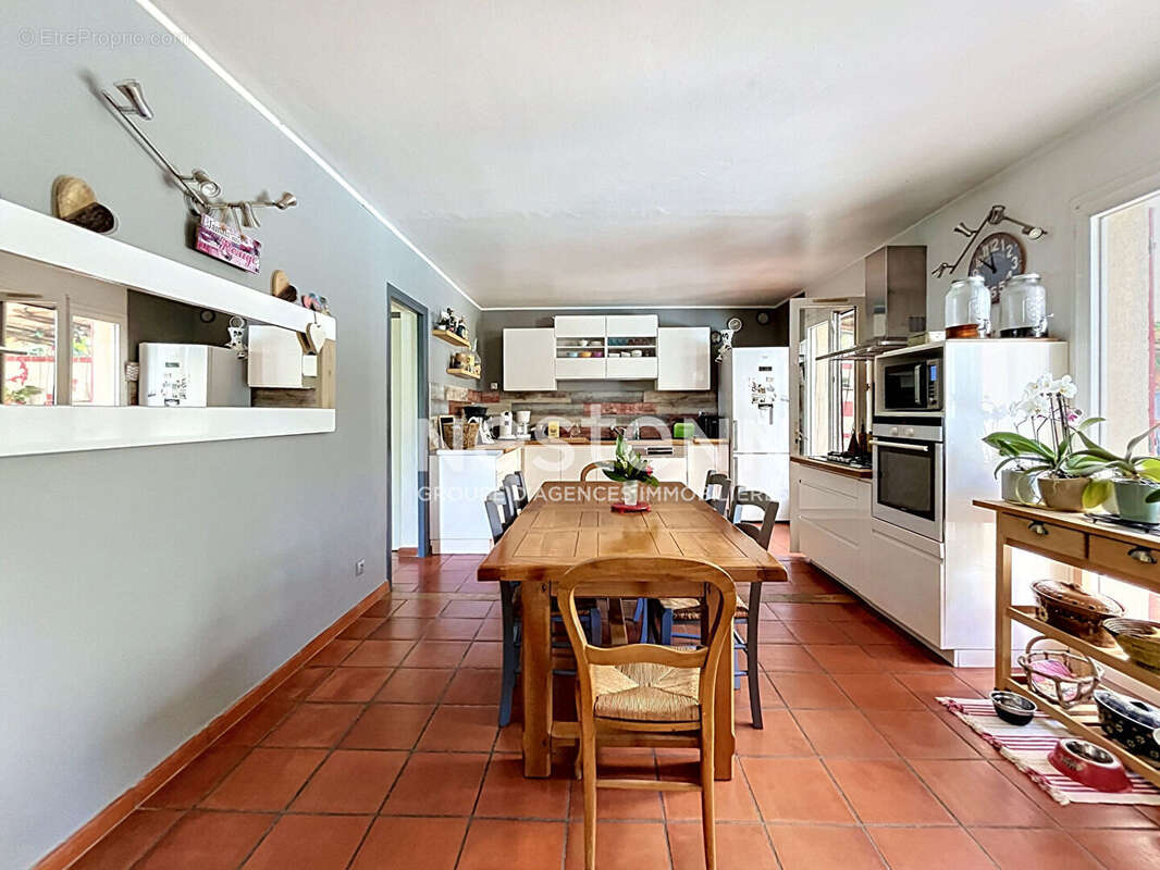 Maison à VENELLES