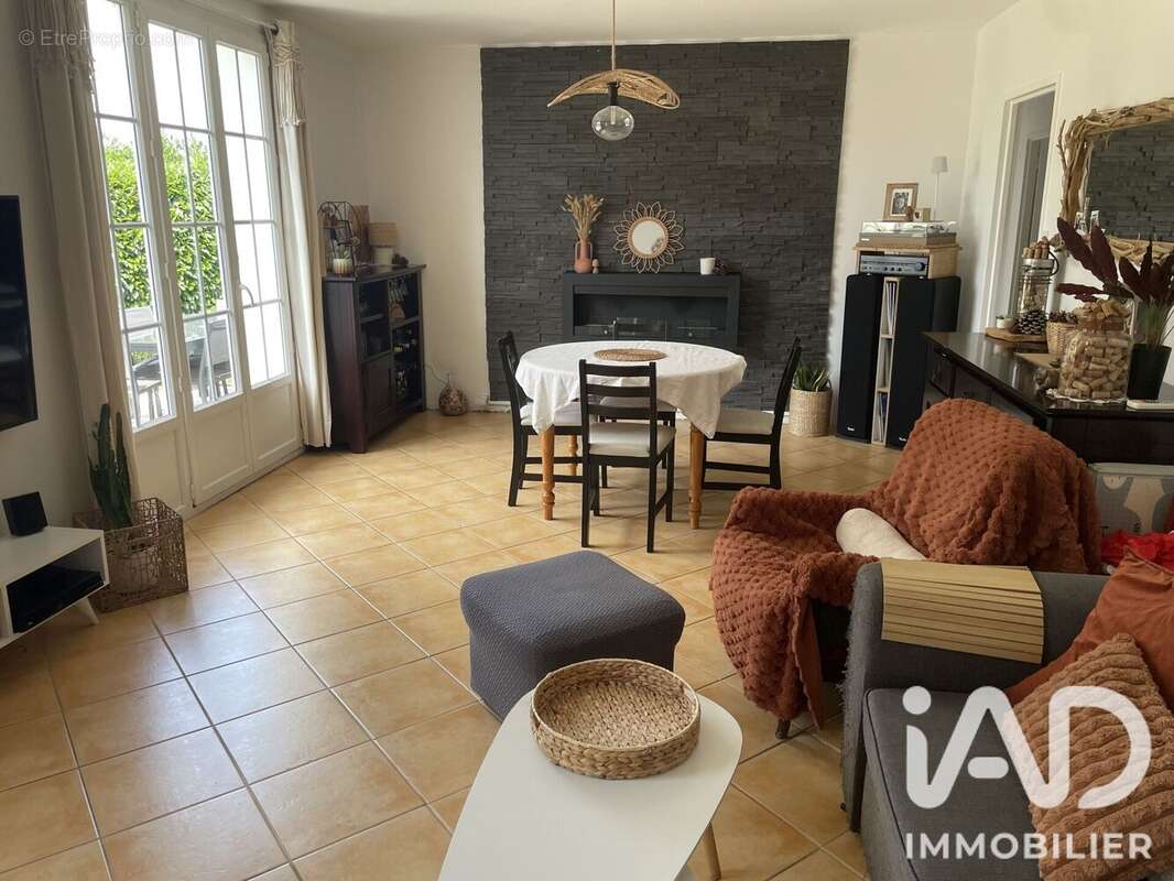 Photo 4 - Maison à MANTES-LA-VILLE