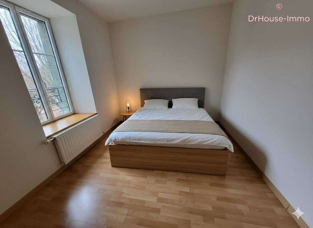 Appartement à ESPALY-SAINT-MARCEL