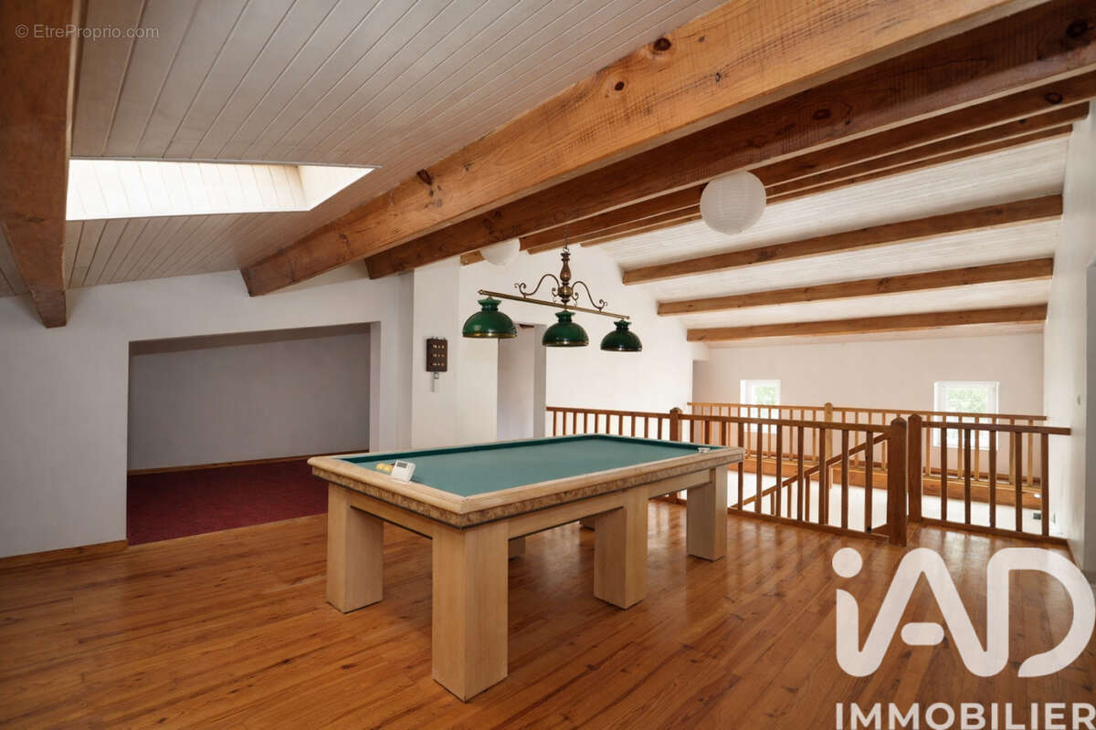 Maison 260 m² à Saugnacq-Et-Muret  - photo 6