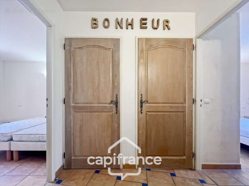 Appartement à MALLEMORT