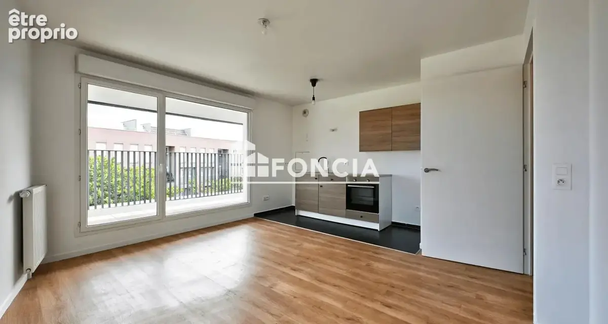 Cergy saint-christophe – f2 39 m² avec grand balcon, parking et dpe c - photo 1