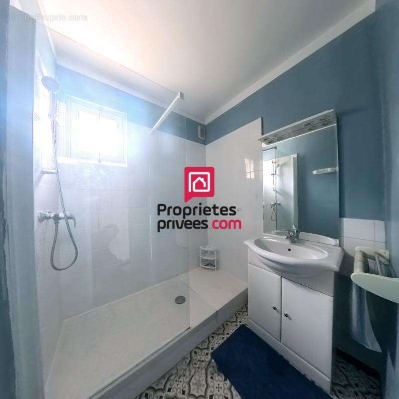 Appartement à LYON-5E