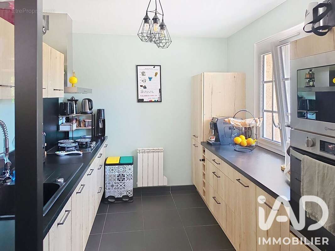 Maison 90 m² à Eturqueraye  - photo 4