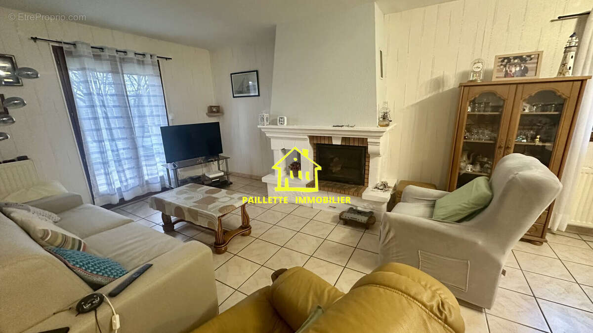 Maison à MONTIVILLIERS