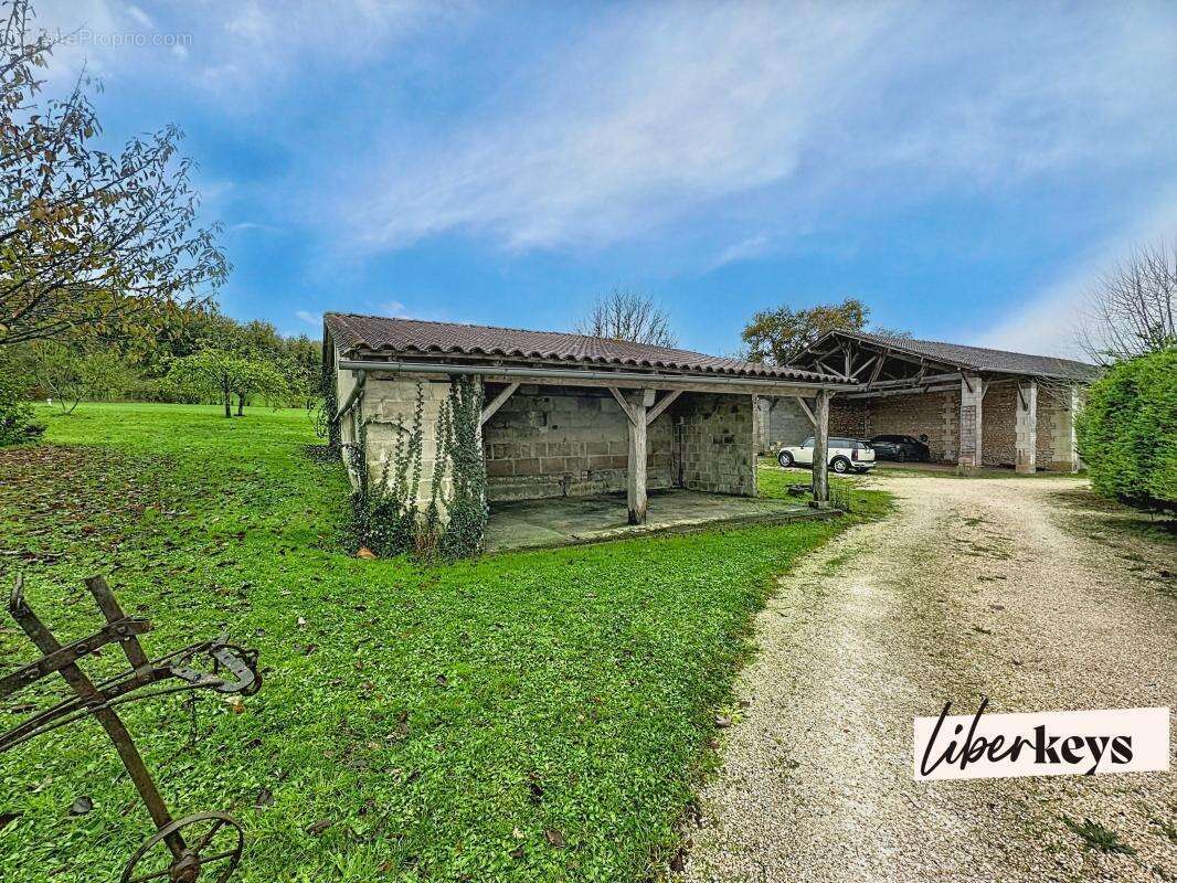 Maison à SAINT-PRIVAT-DES-PRES