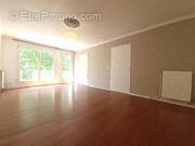 Appartement à SAINT-LEU-D'ESSERENT