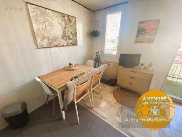 Appartement à BORMES-LES-MIMOSAS