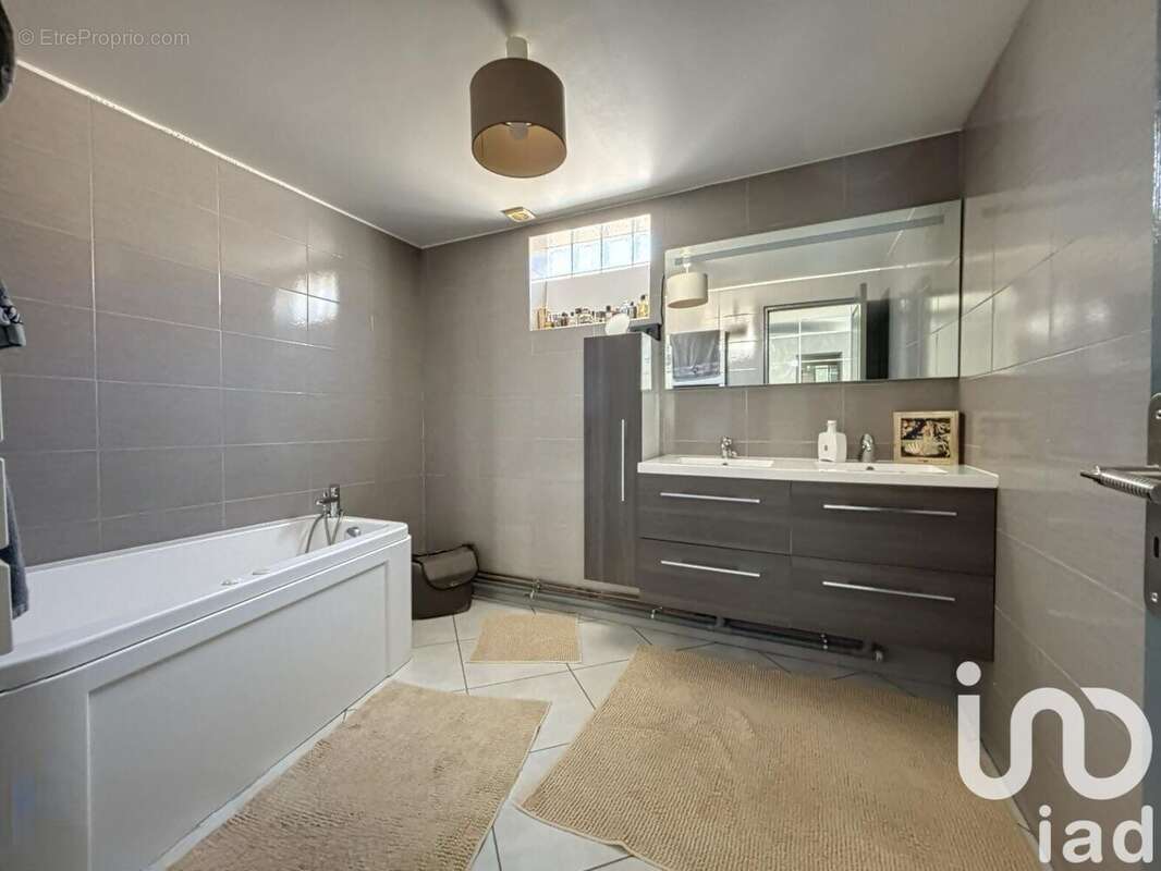 Photo 7 - Maison à MONTGERON