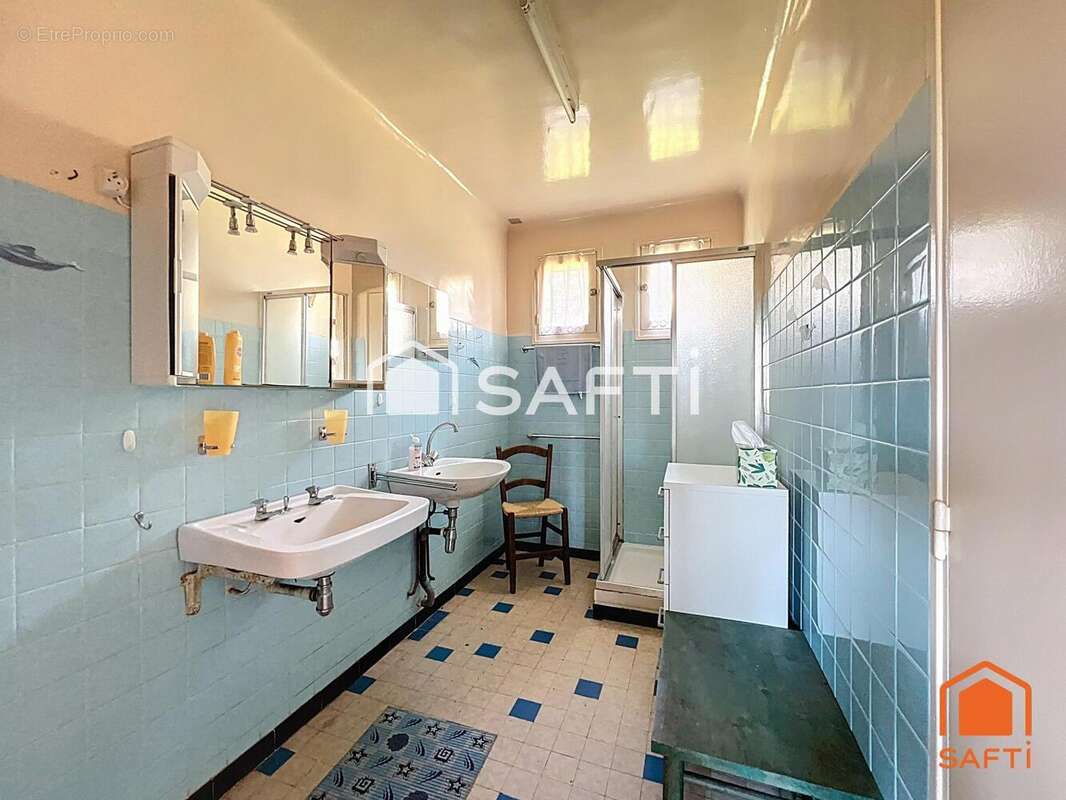 Photo 9 - Maison à REGUSSE