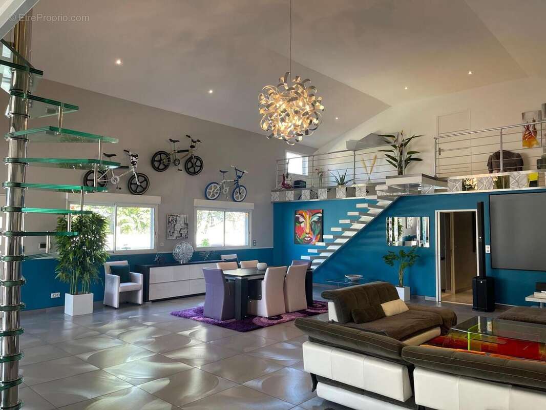 Photo 3 - Maison à BOURGES