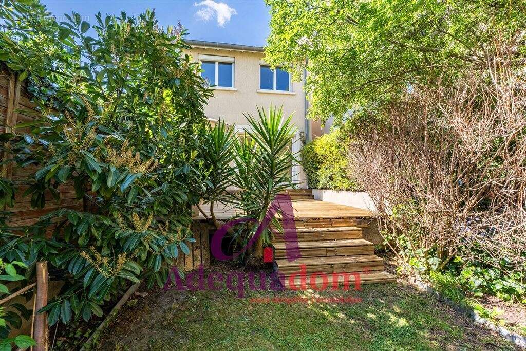 Chefson - Maison Familiale 4 chambres 120 m² avec jardin - photo 2