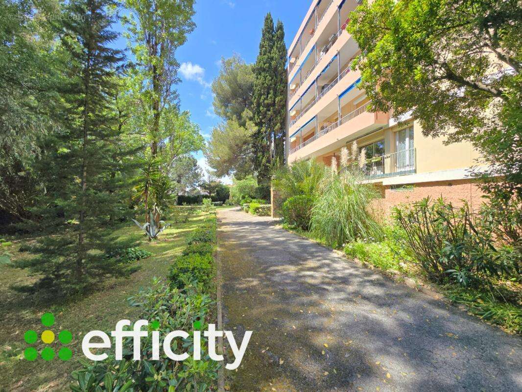 Appartement à SAINT-RAPHAEL