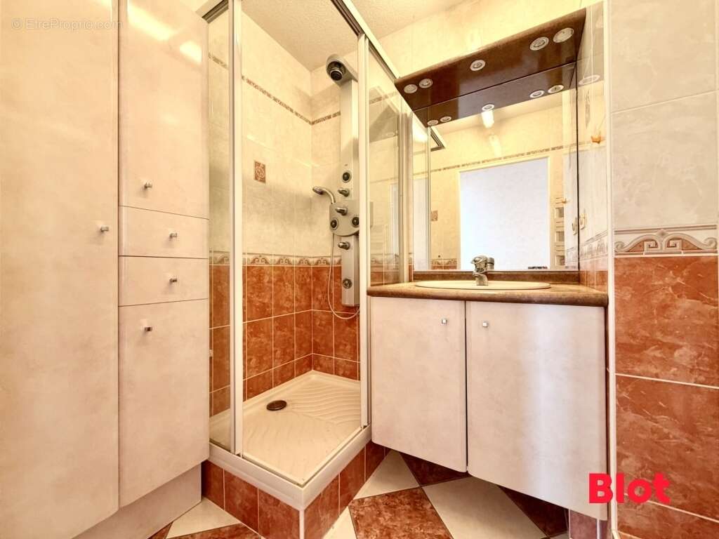 Appartement 87 m² à Vannes  - photo 6