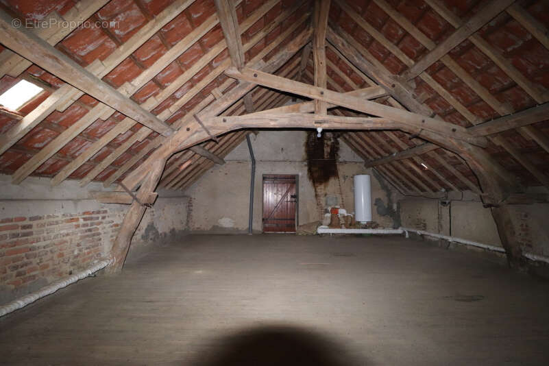 Maison à SAINT-ENNEMOND