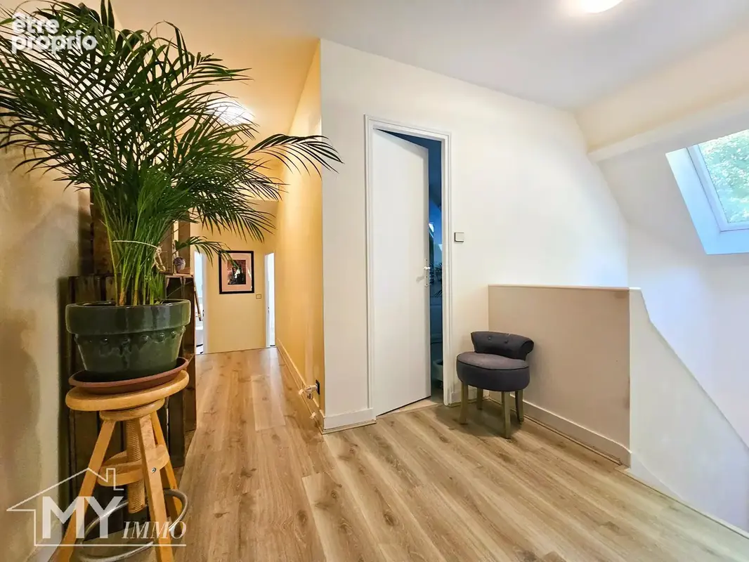 Vélines : Maison d’architecte de 218 m² avec piscine sur près de 2,8 hectares - photo 15