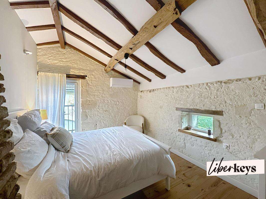 Maison à SAINT-PRIVAT-DES-PRES