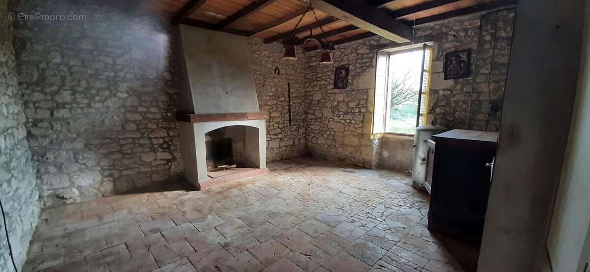 Maison à PARDAILLAN