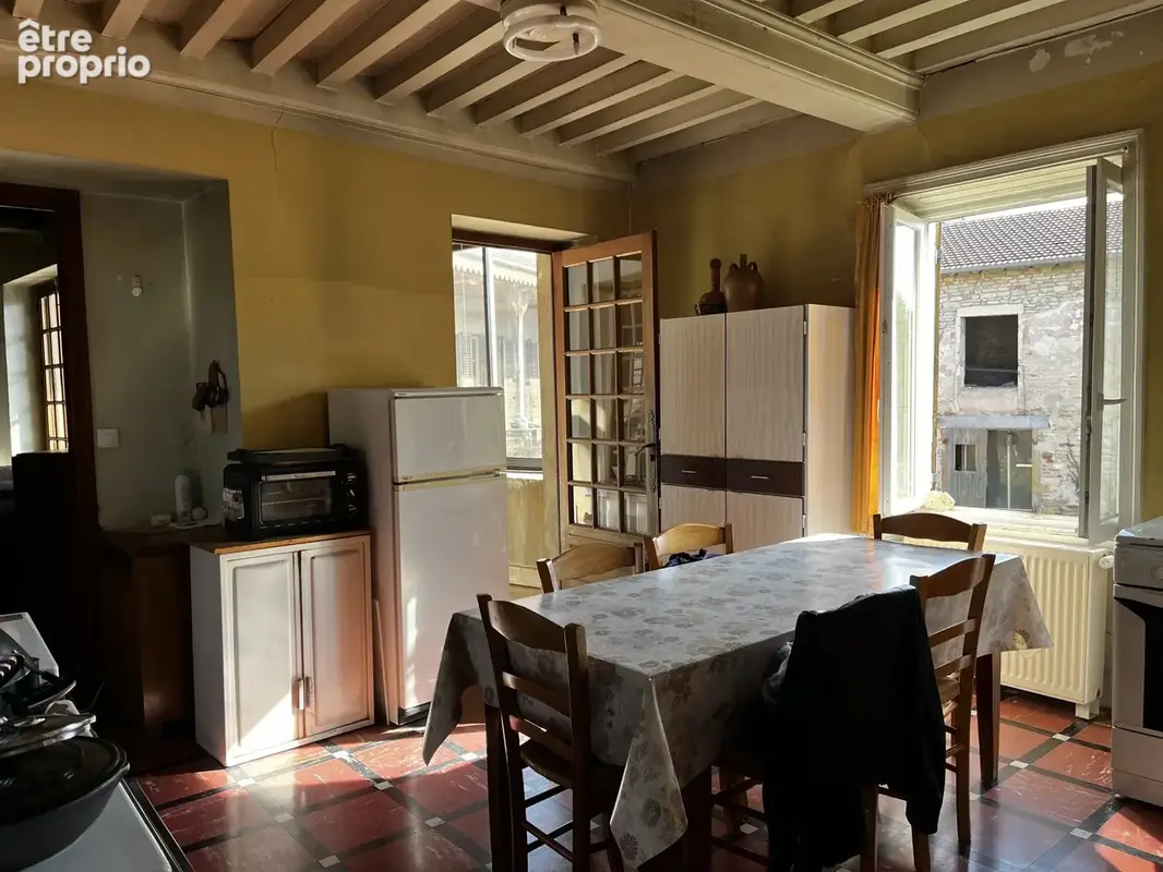 Maison 229 m² à Ige  - photo 6