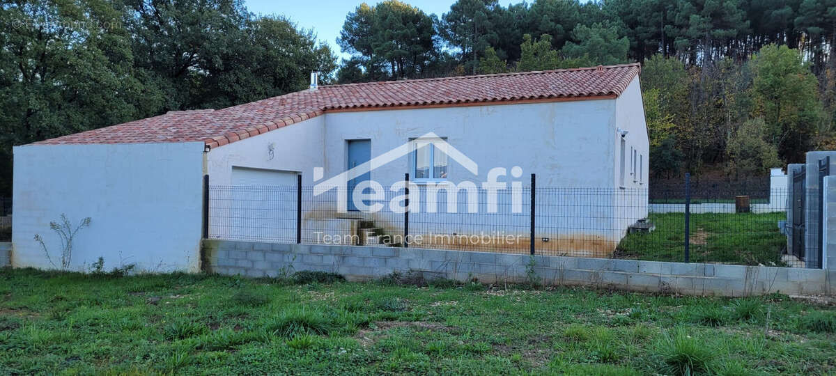 Maison à SAINT-MARTIN-DE-VALGALGUES