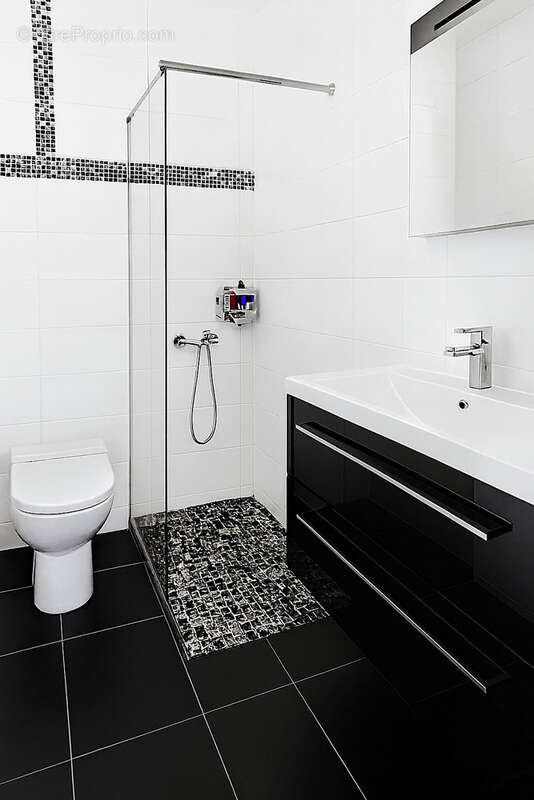 Appartement à COUBRON