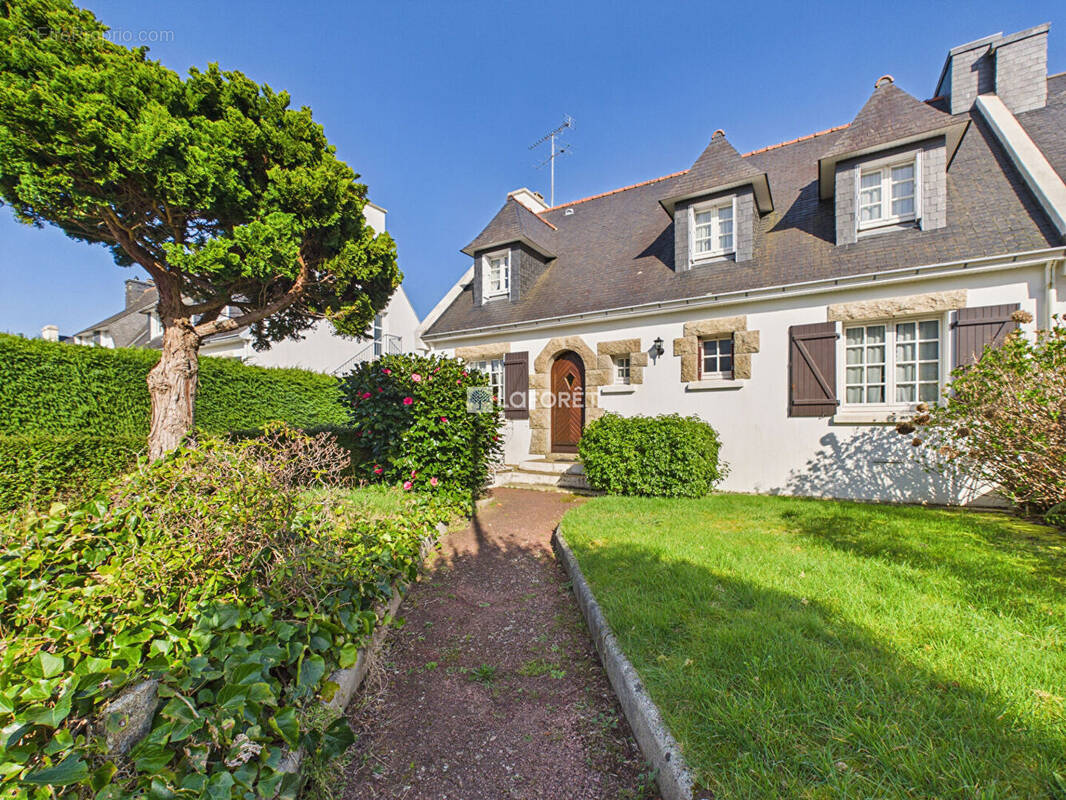 Maison à GOUESNACH