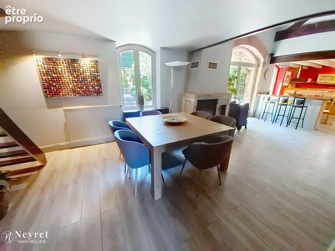 Rare, dans maison vigneronne de caractère , appartement de de 11 pièces de 210 m2 avec jardin et piscine - photo 9