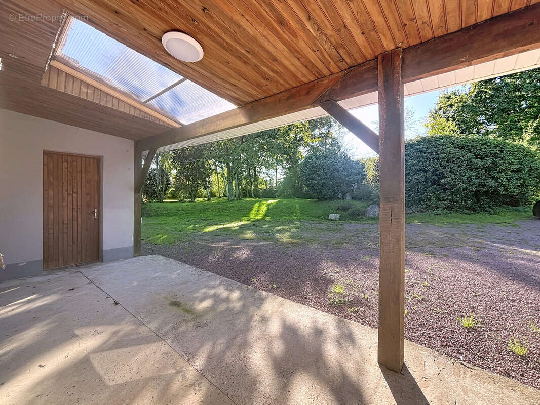 Maison à LE MESNIL-EURY