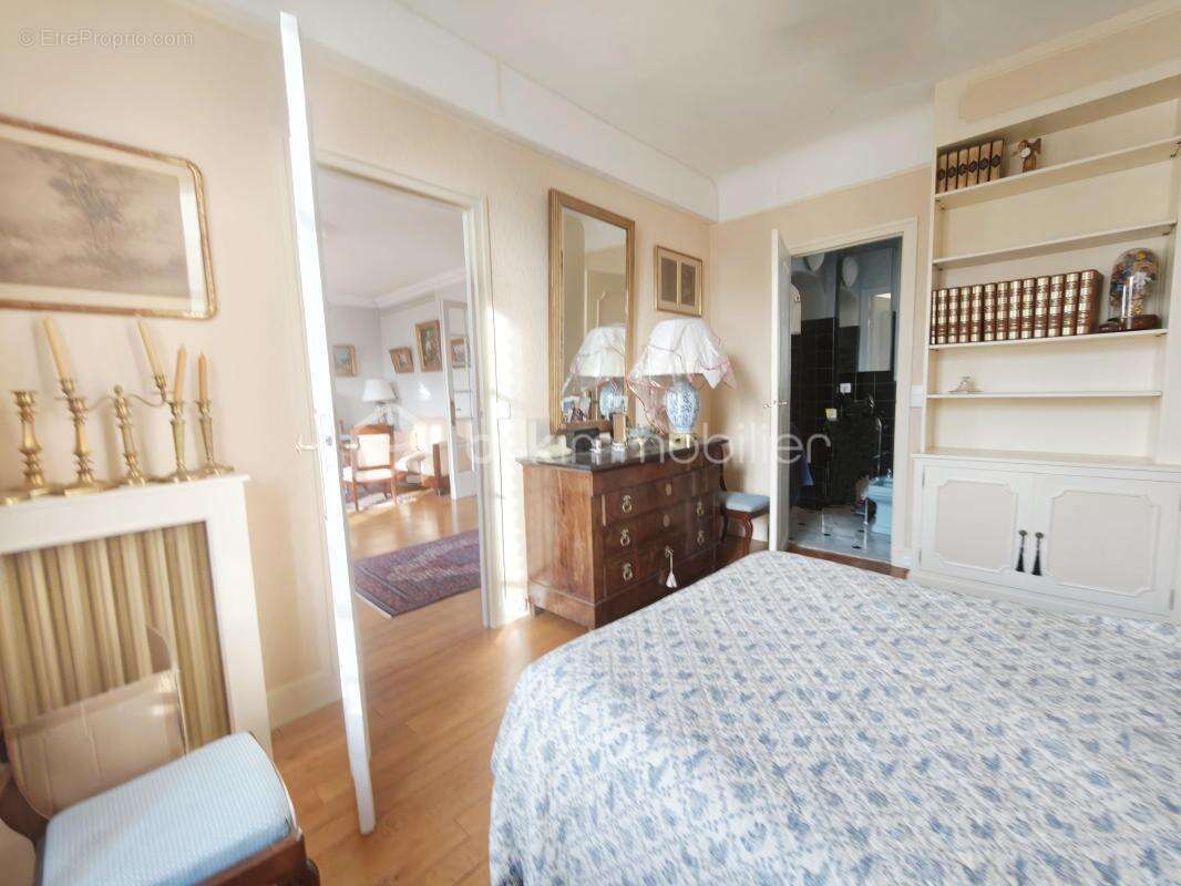 Appartement à LE VESINET