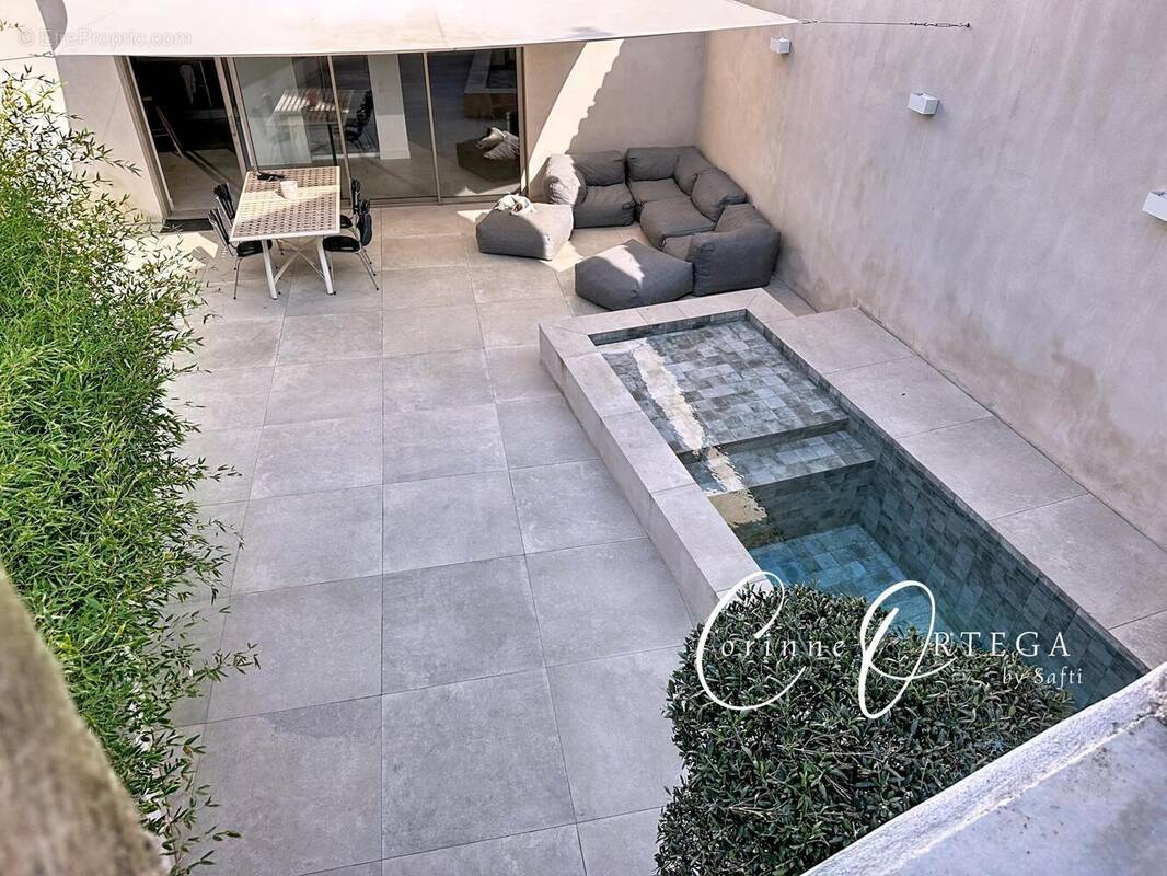 Photo 1 - Maison à JUNAS