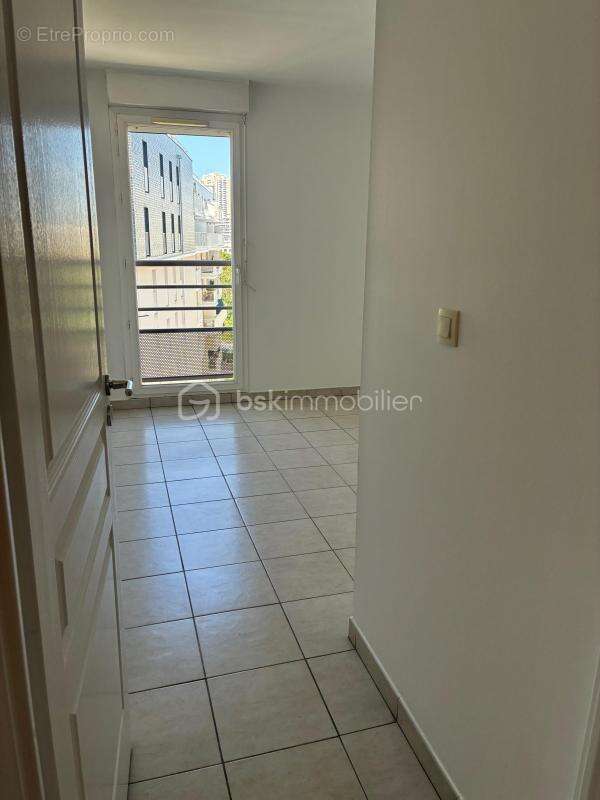 Appartement à MARSEILLE-8E
